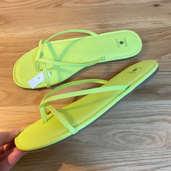 🖤 New Shade & Shore Lime Neon Green Sandals Slip Ons Thongs Y2K Strappy - Picture 2 of 3